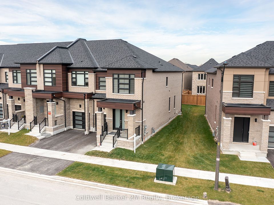 1st image of 136 Ogston Cres
