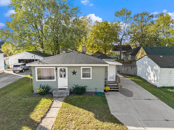 3284 Larue St SW, Grandville, MI 49418