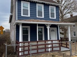 110 Milburn St, Elkton, MD 21921