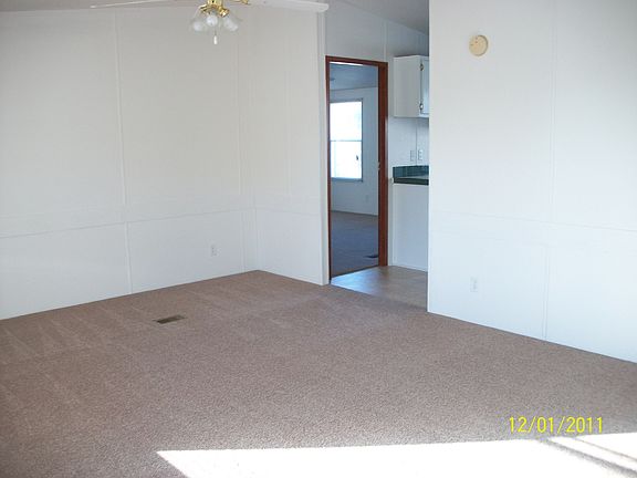 3rd image of 103 Newby Ln