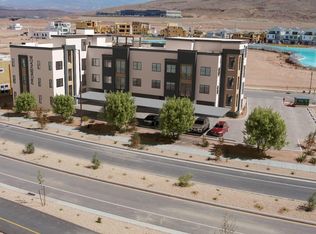 875 W Akoya Pearl Rd #300B, Saint George, UT 84790