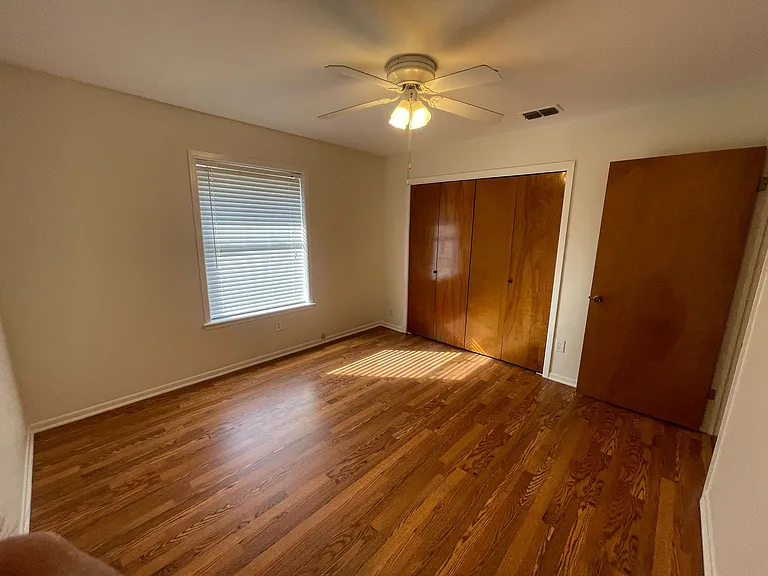 113 W Harbor Dr — Photo 20