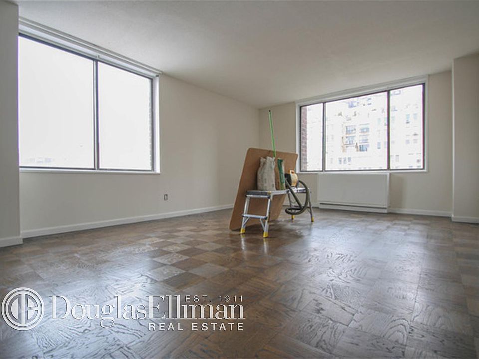 1st image of 330 W 56th St APT 21E