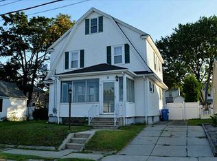 12 Dixwell Ave, Cranston, RI 02910