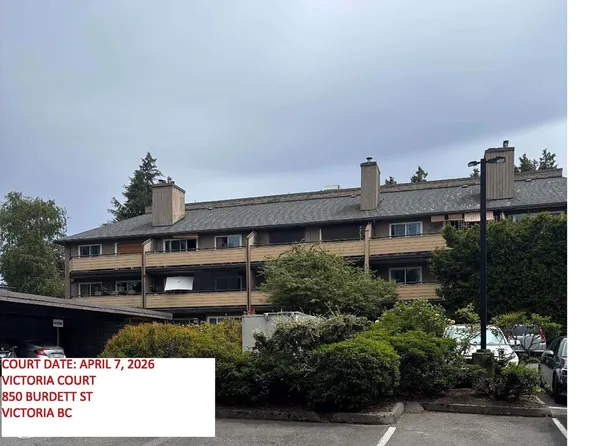 3225 Alder St #308, Saanich, BC V8X 1P3