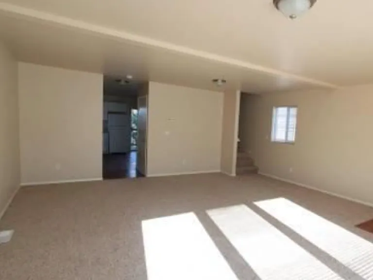 1779 W Kagy Blvd — Photo 8