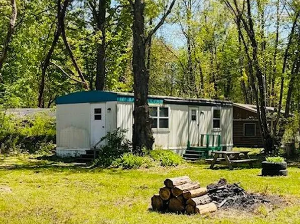 47351 24th Ave, Grand Junction, MI 49056