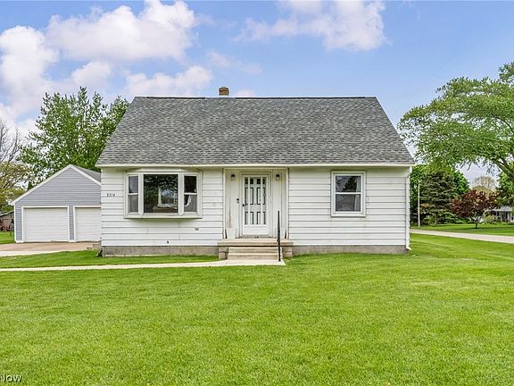 2nd image of 3714 Gary Dr