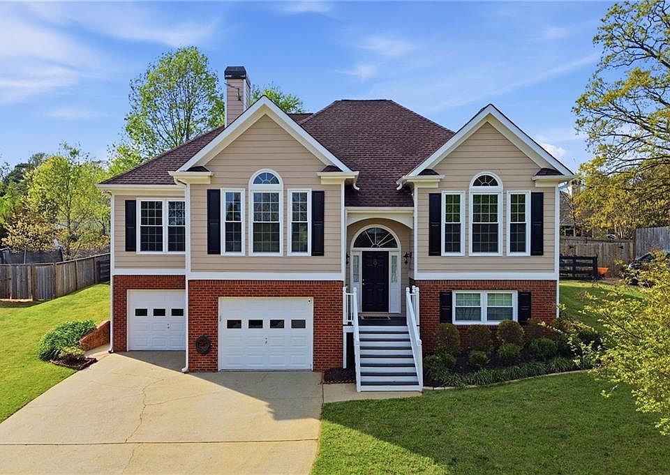 1st image of 165 Arbor Hills Pl