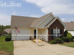 111 Glen Oaks Ct, Mooresville, NC 28117
