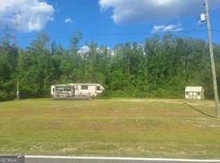 607 Prentiss Rd, Baxley, GA 31513