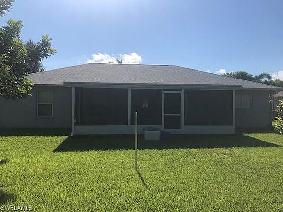 5th image of 4602 SW 6th Pl