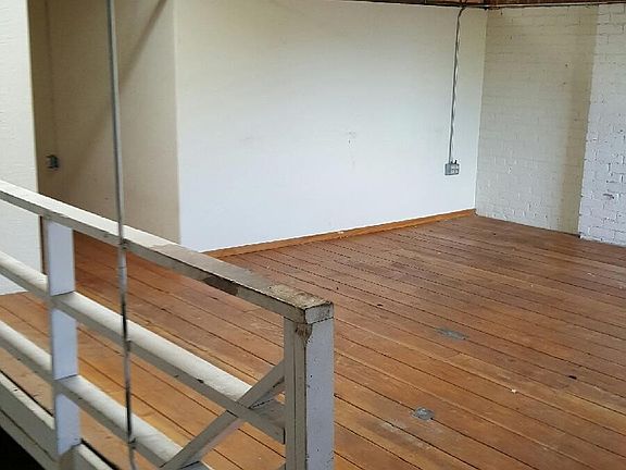 4th image of 1317 S 6th Ave Ste 121