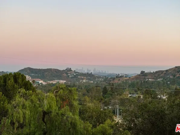 2940 Marcia Rd, Glendale, CA 91208