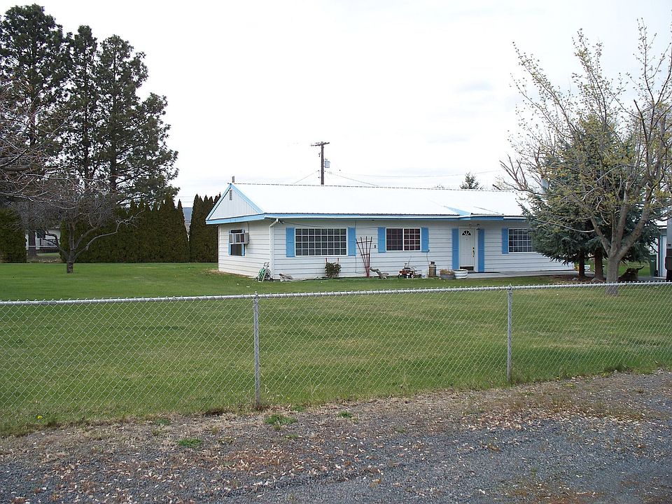 Wonderful Home on Huge Lot