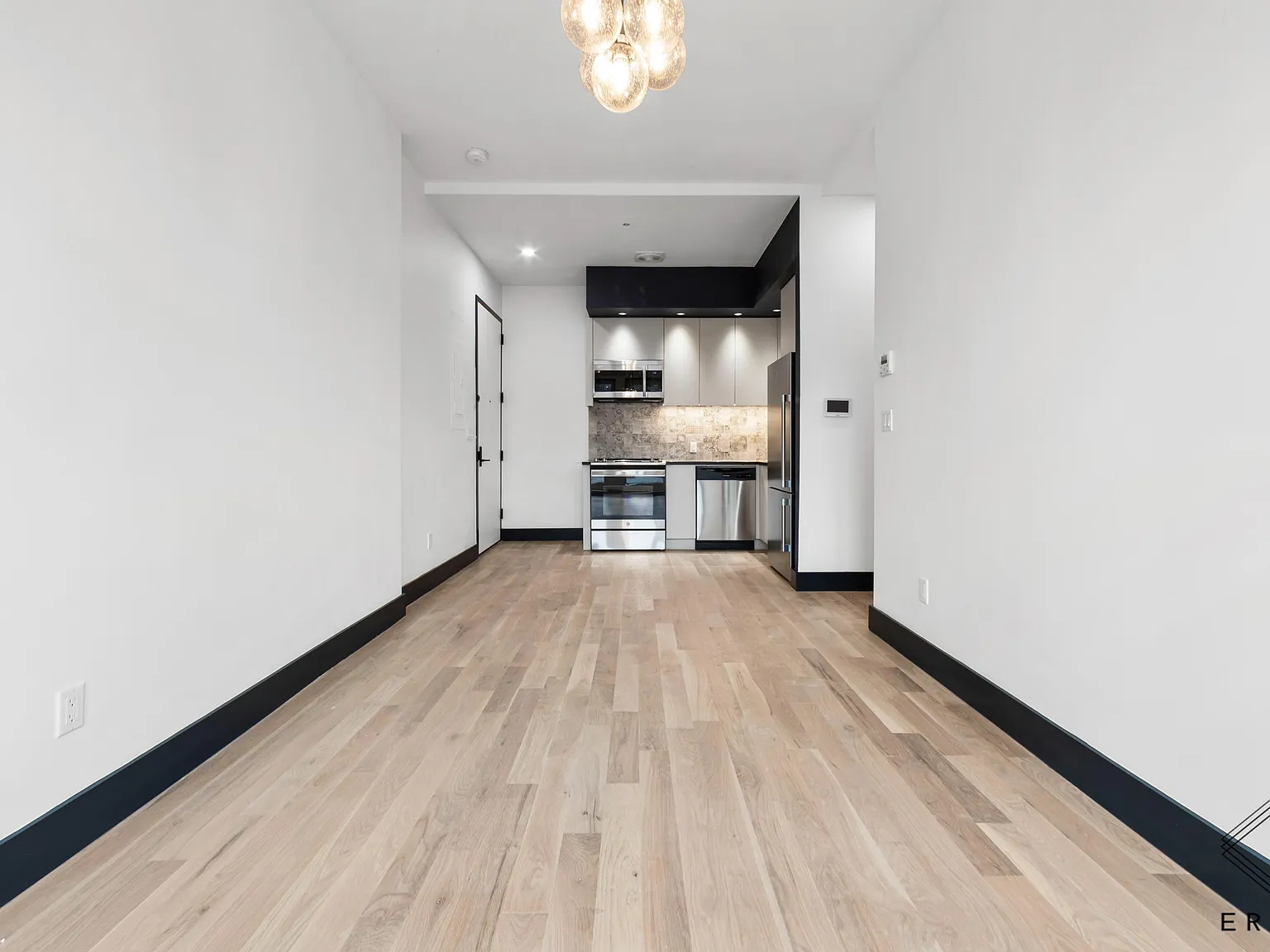 7 Melrose Street — Photo 4