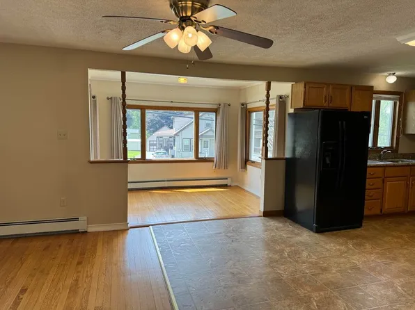 205 Northern Ave, Augusta, ME 04330