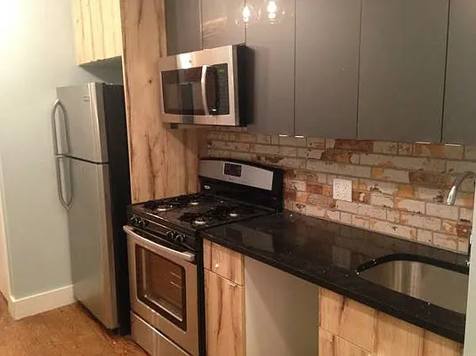 Rented by Real True Group | media 33