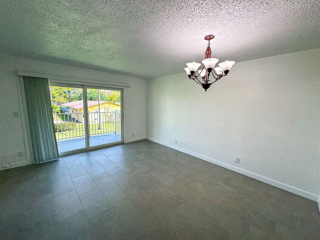 416 SW 1st Ct Unit 1, photo 8