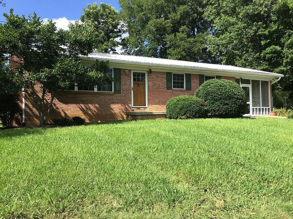 1555 Holly Creek Rd, Greeneville, TN 37745 | Zillow