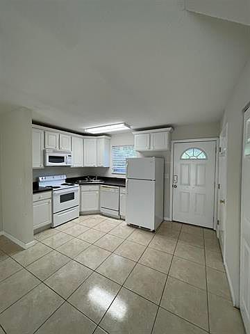 2nd image of 4420 Carter Rd APT 56