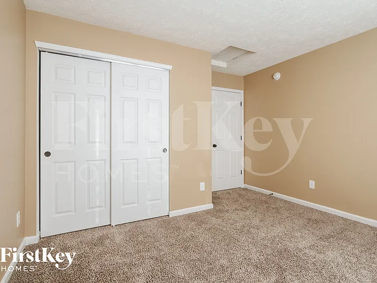 2243 Tanya Dr — Photo 11