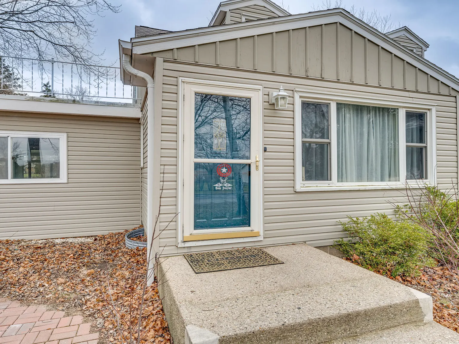 2035 W Birchwood Ave — Photo 3