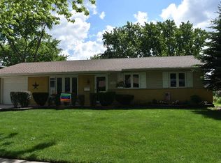 7783 Kingsbury Dr, Hanover Park, IL 60133