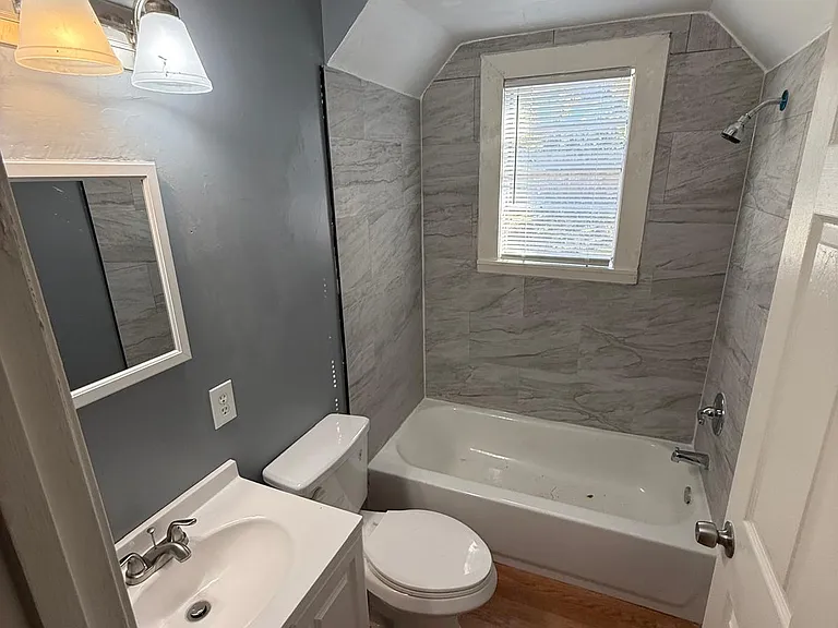 293 W Waldorf Ave — Photo 17