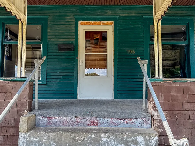 596 Lafayette Ave — Photo 3
