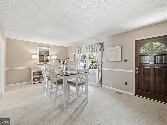 3rd image of 37170 E Lakeland Dr