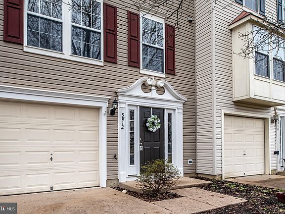 5th image of 9812 Bartley Ct