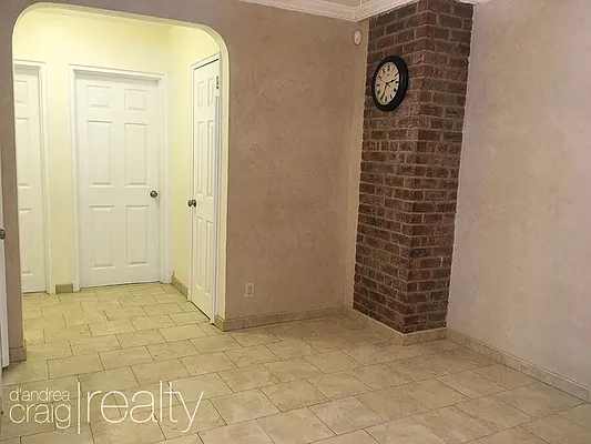 Rented by D'Andrea Craig Realty | media 19