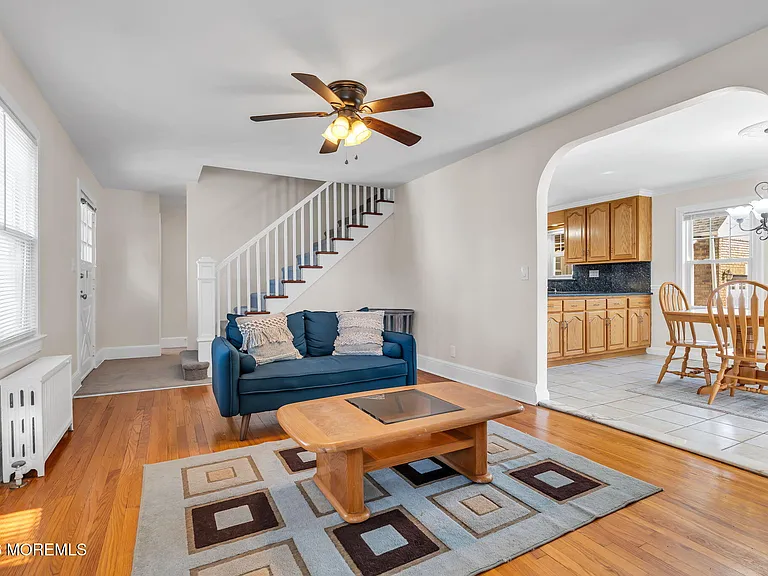 37 Highland Ave — Photo 7