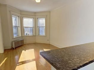 36 Queensberry St APT 9N, Boston, MA 02215