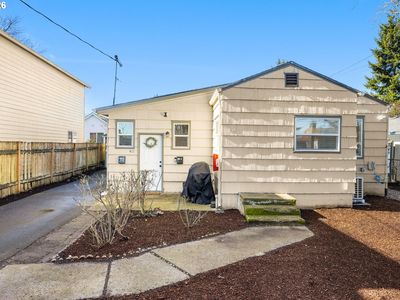411 NE 92nd Ave, Portland, OR, 97220