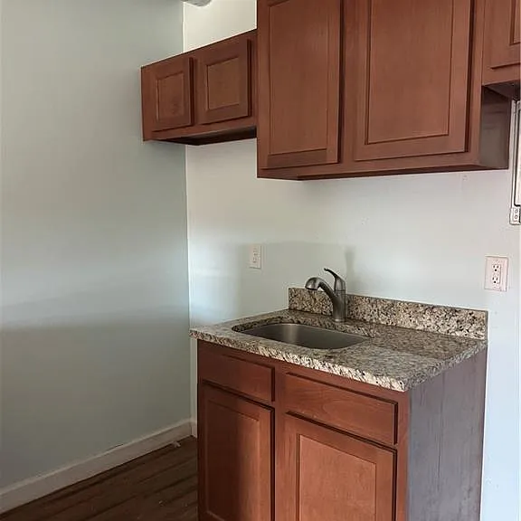 620 Washington St #1 — Photo 2