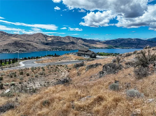 846 Long Drive, Chelan, WA 98816