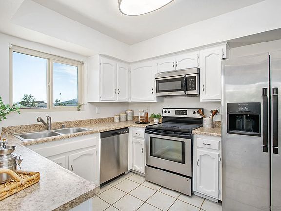 5th image of 6828 Hyde Park Dr Unit D