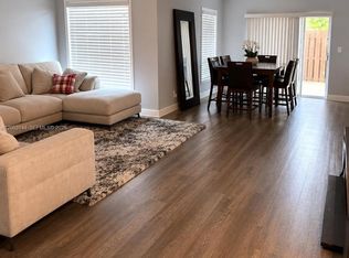 4771 Grapevine Way, Davie, FL 33331