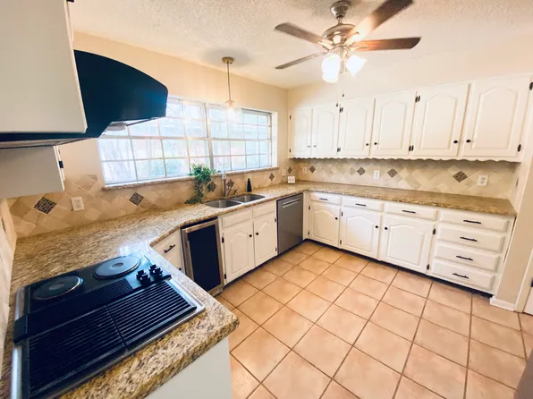 3708 Jeanette Dr, Fort Worth, TX 76109