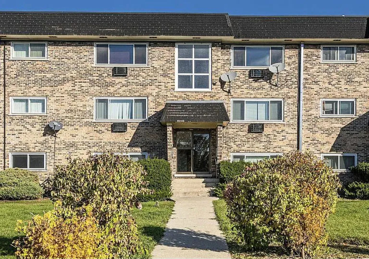 1 bed, 1000 sqft, $1,500 — Photo 3