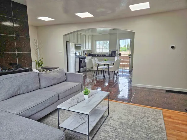 2946 E 29th St #A, Oakland, CA 94601