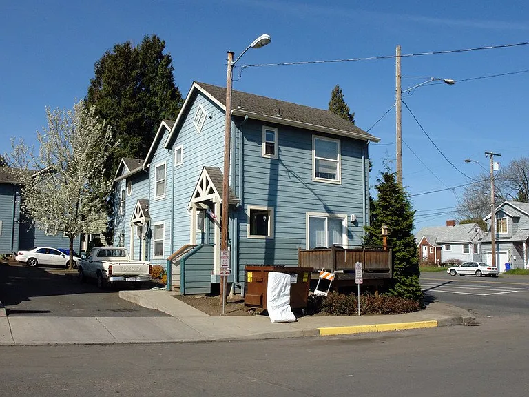 9807 N Taft Ave #9807 — Photo 2
