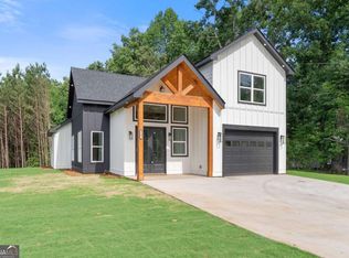 3115 Heritage Crossing Dr, Buford, GA 30519