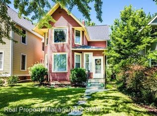 1116 Main St, Saint Joseph, MI 49085