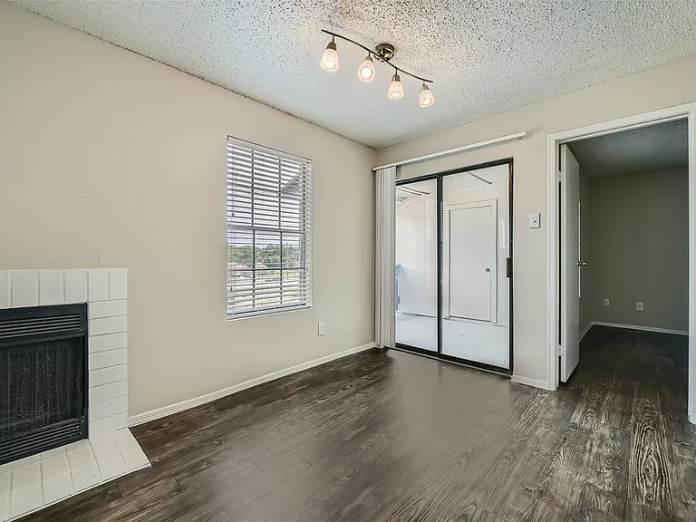 Rise Spring Pointe — Photo 142