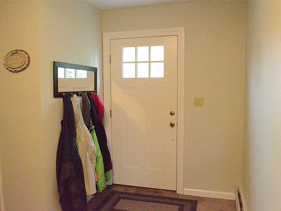 4th image of 1 Belford Ln