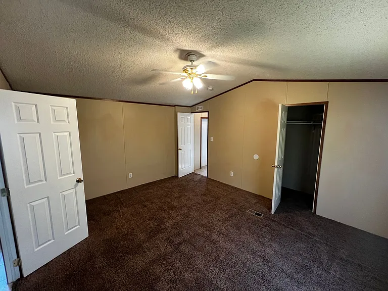 3900 Weston St — Photo 25
