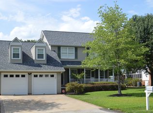 805 Fairview Rd, Greer, SC 29651